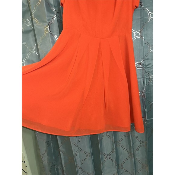 Fable Xs Dress. Fit And Flare. Side Back Cut Outs. Slit Back. Adjust Straps. - Picture 2 of 10